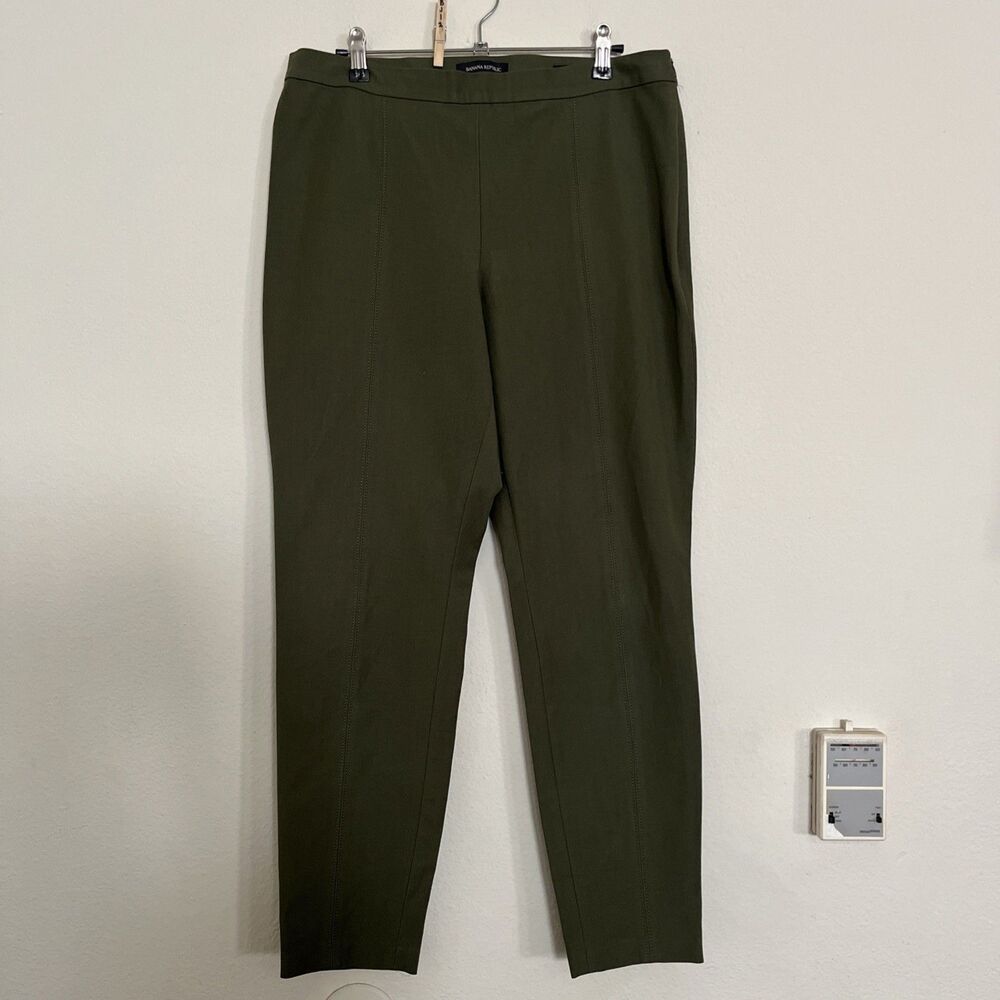 Banana Republic Devon Olive Green Pin Tuck Side Zip Tapered Leg Pants SZ 12